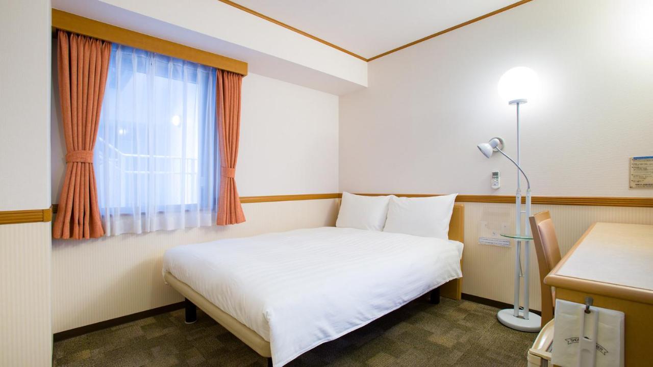 Toyoko Inn Naha Omoromachi Ekimae Bilik gambar